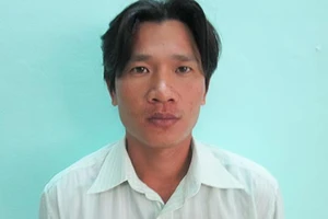 Lừa xin việc vào Viettel bị bắt 