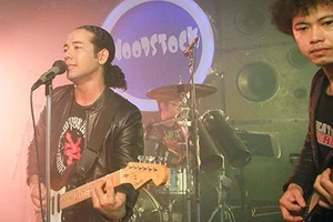 Chàng Ê Đê kết hợp nhạc Tây Nguyên với… Tây phương