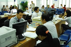 Đấu giá các phòng công chứng?