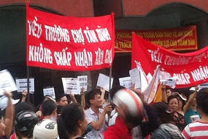 Nếu không hiệu quả, đừng xây chợ cao tầng