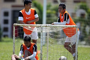 U-19 VN chuẩn bị VCK U-19 châu Á: Tử huyệt hàng thủ