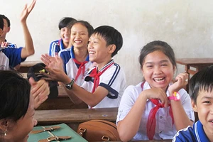 Quán quân The Voice Kids từng bị cha cấm hát