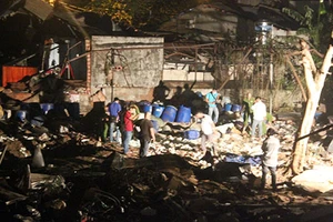 TP.HCM: Nổ nhà xưởng một người chết, hai người mất tích