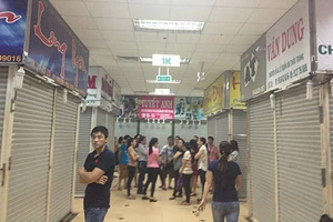 Giá sạp tăng, tiểu thương An Đông Plaza đóng cửa sạp 