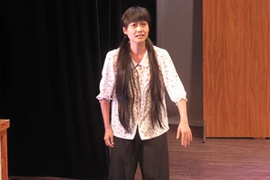 Diễn viên Hồng Ánh: Hót trong bụi mận gai sân khấu