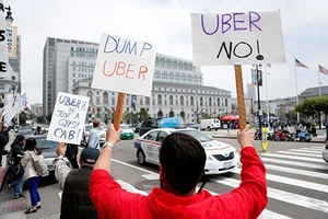 Xử phạt chủ xe chạy ‘taxi Uber’