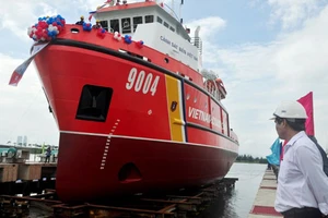 Hạ thủy tàu kéo, cứu hộ hiện đại nhất Việt Nam