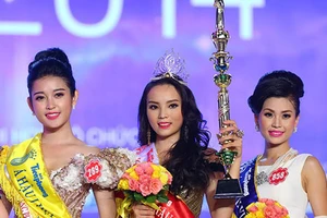 Toát mồ hôi tìm Hoa hậu Việt Nam 2014