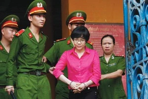 Các ngân hàng trong vụ Huyền Như đều né lỗi