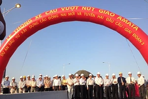 Đồng Nai: Thông xe cầu vượt nút giao Amata