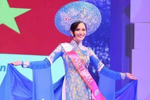 Đề nghị cấm xuất cảnh đối với người đẹp thi ‘chui’