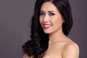 Người đẹp Nguyễn Thị Loan mua ba tấn dưa ủng hộ nông dân