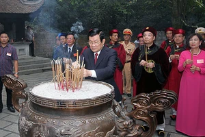 Chủ tịch nước tri ân các vua Hùng