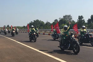 Tranh cãi việc thí điểm xe mô tô vào cao tốc