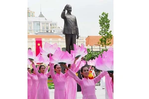 Chương trình đặc biệt ‘Hồ Chí Minh đẹp nhất tên Người’