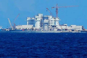 Biển Đông: Cần động thái cứng rắn hơn