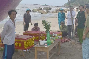 Nghệ An: Nước mắt còn chảy…