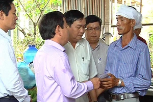 Hỗ trợ gia đình có bốn người tử vong vì TNGT