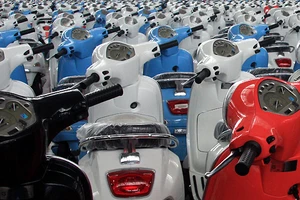 Bắt đầu cấp giấy nhập khẩu xe máy qua cổng điện tử