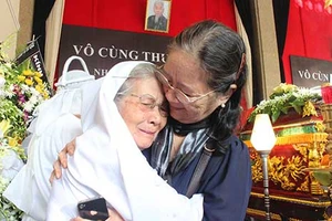 Tiễn đưa nhạc sĩ Phan Nhân