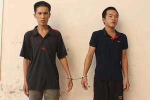 Bắt kẻ giả sinh viên buôn cần sa