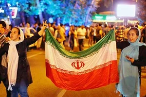 Dân Iran ăn mừng thỏa thuận lịch sử