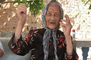 Bà má huyền thoại từ trần