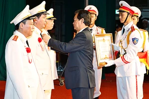 Lực lượng công an hết lòng, hết sức phục vụ nhân dân