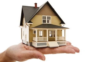 Bất động sản đang bị thổi giá?