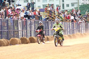 Hồi sinh ‘vòng đua đường đất’ tại trường đua Phú Thọ