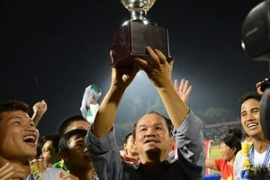 Những sai lầm của bầu Đức