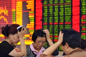 Chứng khoán Trung Quốc ngày thứ Ba 'kinh dị'