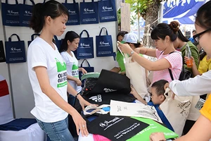 Thay đổi thói quen sử dụng túi nylon