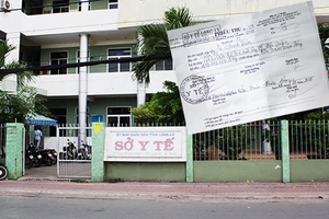 Giám đốc Sở Y tế Long An trả lại ‘quà khủng' 400 triệu