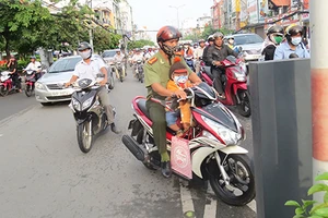 Ý thức giao thông quá kém!