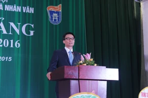 Suy đồi văn hóa là nguy cơ có thật