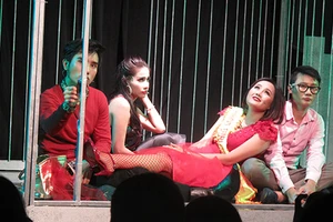 Buffalo với đam mê nhạc kịch 