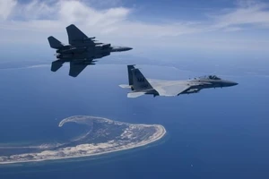 Tên lửa PL-15 của Trung Quốc có làm không quân Mỹ hoảng sợ?