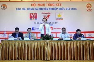 VPF tổng kết các giải bóng đá chuyên nghiệp: Tốt khoe, xấu che