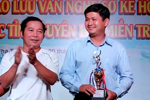 ‘Cần khách quan với giám đốc sở 30 tuổi’