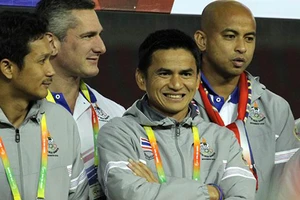 HLV Kiatisak: ‘7 điểm, 3 trận là đủ!’