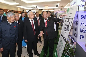 TP.HCM phấn đấu ‘đi trước về đích trước’