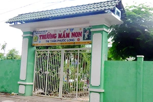 Sửa trường khống để rút tiền ngân sách