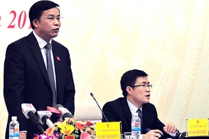 Chất vấn những ‘lời hứa’ của nhiệm kỳ