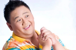 Minh Béo làm cải lương nửa tỉ đồng để dự thi