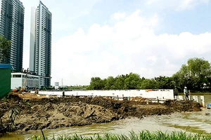 Tràn lan dự án lấp kênh rạch 