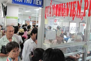 Đừng để dân được ‘cục tức’ khi tăng giá viện phí!