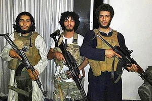 Kẻ chỉ huy khủng bố Pháp bị bắn chết