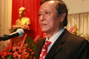 Nhạc sĩ Trần Long Ẩn làm chủ tịch Liên hiệp Các hội VHNT TP.HCM