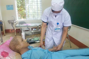 Trường ĐH kinh doanh đào tạo bác sĩ: Ổn không?